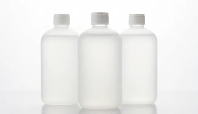 化工产品仓储配送的两种做法对比及其适用条件